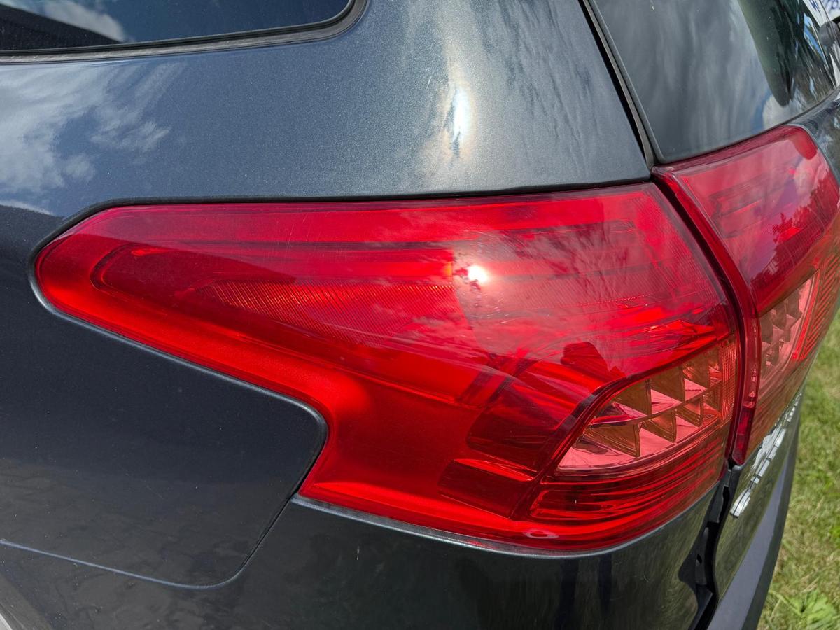 Citroen C5 original Rücklicht außen links teil LED Kombi BJ10